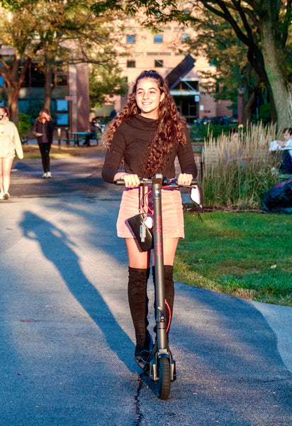 Scoot E-3   FOLDABLE ELECTRIC SCOOTER